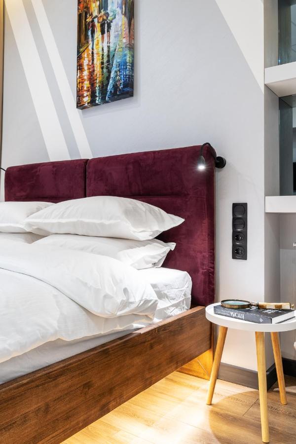 Luteranskaya Apartments Киев Екстериор снимка