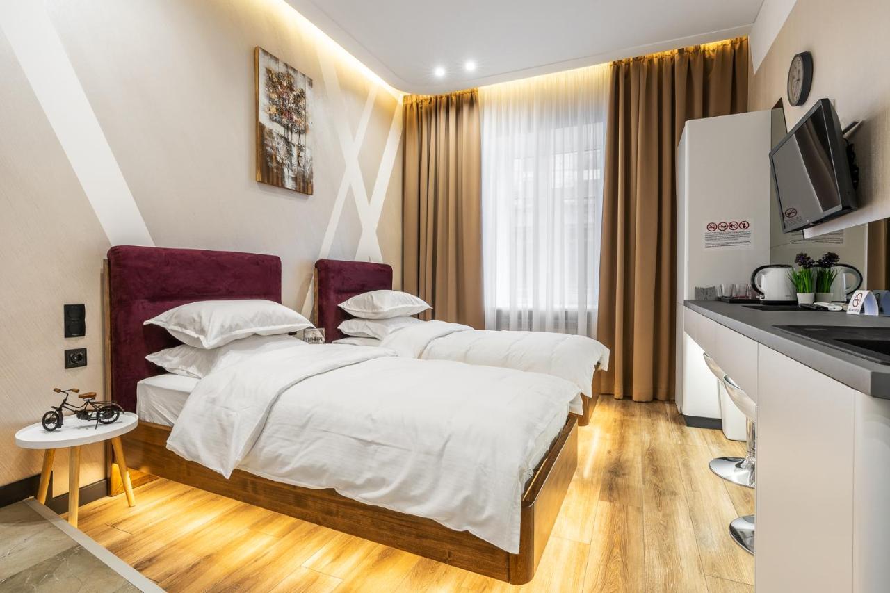 Luteranskaya Apartments Киев Екстериор снимка